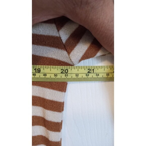 GAP Rusty Yellow and beige stripe mock neck knit long sleeve - Picture 4 of 5